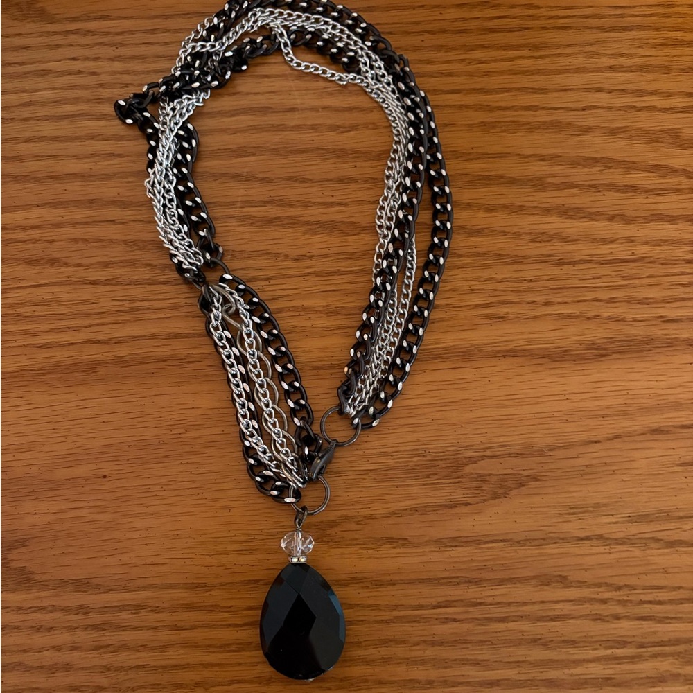 Elegant Black and Silver Necklace